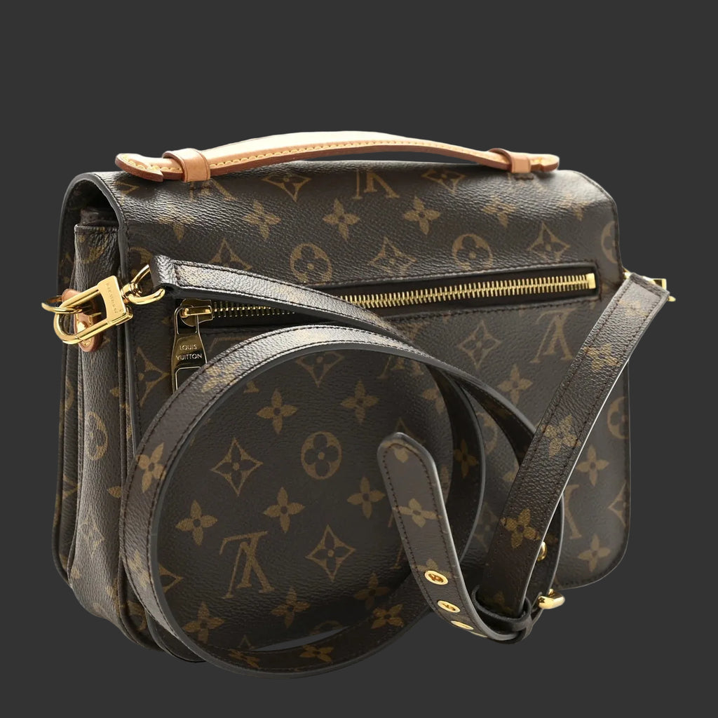 Louis Vuitton “Pochette Métis” – Monogram Canvas